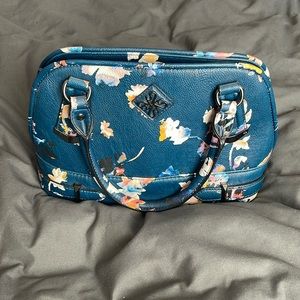 Vera Wang Purse